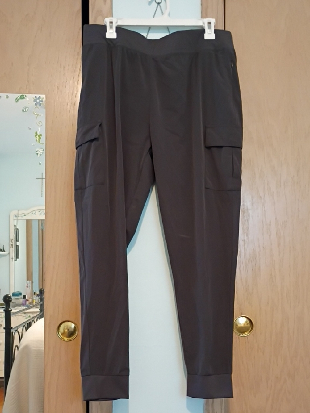 Women’s Charcoal Cargo Jogger Pants - Stretch Everyday Comfort